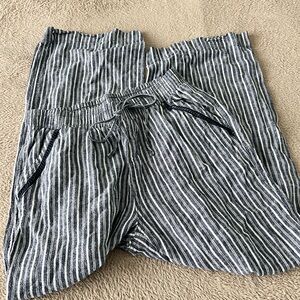 Briggs New York Blue Striped Pants